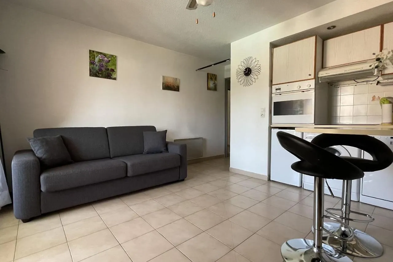 T2 With Balcony Close To The Sea Sainte-Maxime Apartment