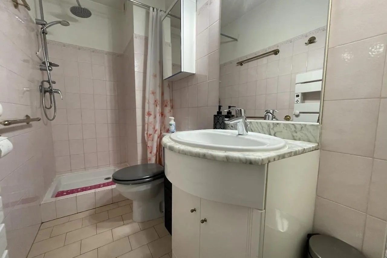 T2 With Balcony Close To The Sea Sainte-Maxime Apartment